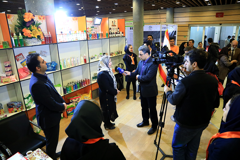 اختتامیه نمایشگاه صنعت و تجارت ایران با کشورهای همسایه